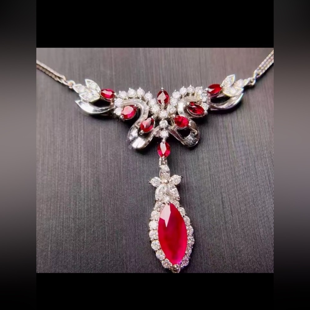 Silver finish red swarovski elements ruby shaded teardrop pendant necklace #95
